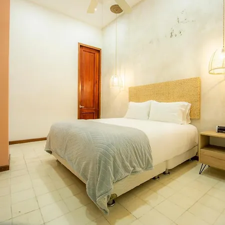 San Pedro Claver Luxury In The Walled Apartment Cartagena