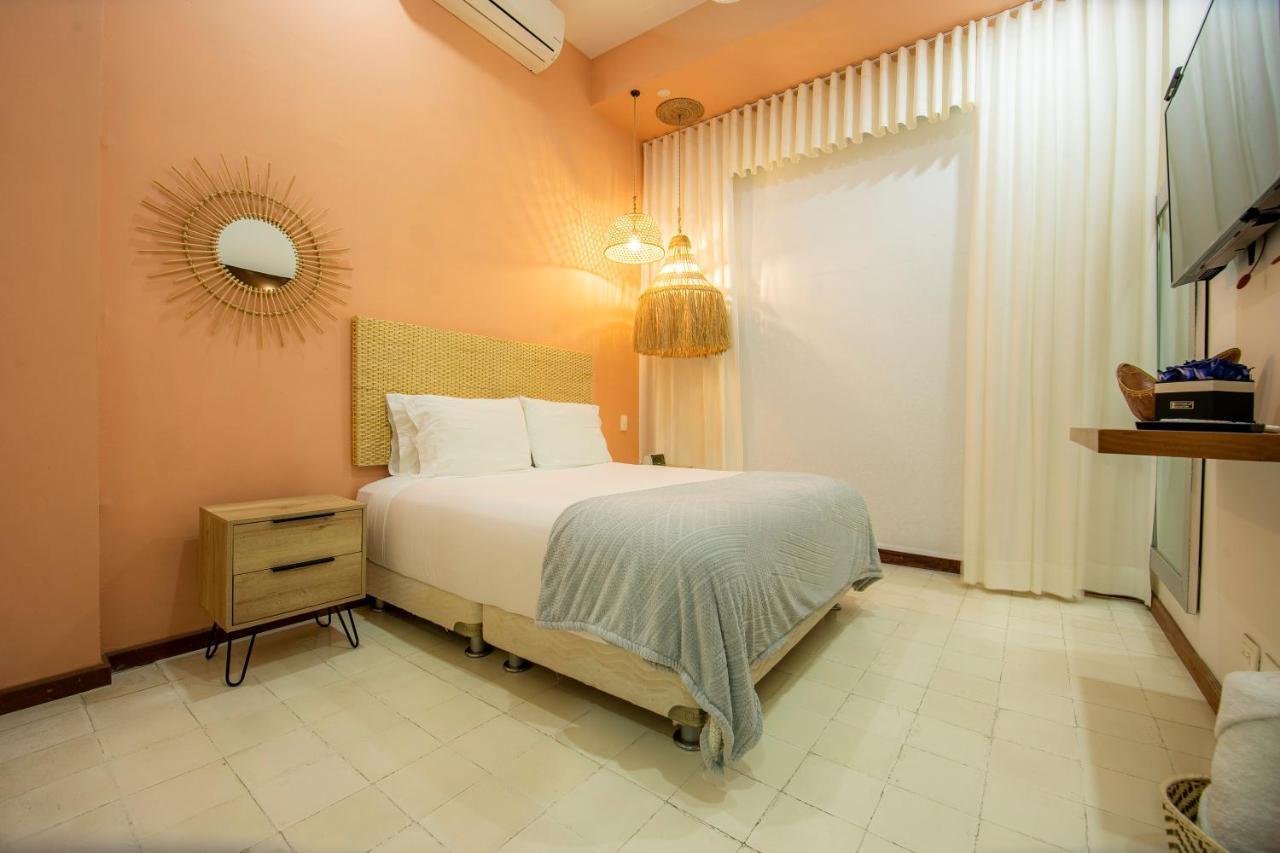 San Pedro Claver Luxury In The Walled *